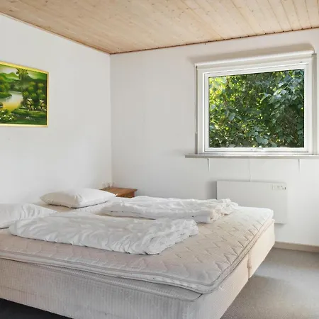 Three-bedroom In Vaggerlose Bøtø By