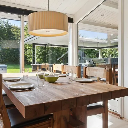 Three-bedroom In Vaggerlose Vakantiehuis *