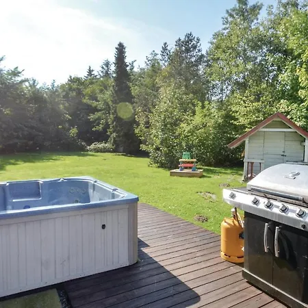 Vakantiehuis Three-bedroom In Vaggerlose *